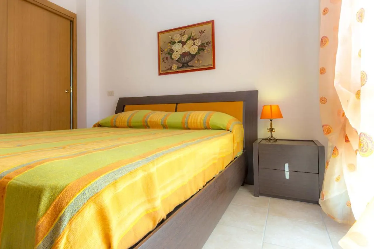 Bilocale Giulia Appartement Casa Alzi Italië